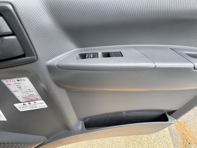 いすゞ エルフ 小型 塵芥車（プレス式） TKG-NPR85YN(107757) 68枚目