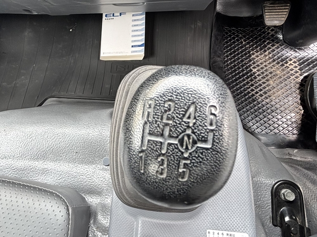 いすゞ エルフ 小型 塵芥車（プレス式） TKG-NPR85YN(107757) 80枚目