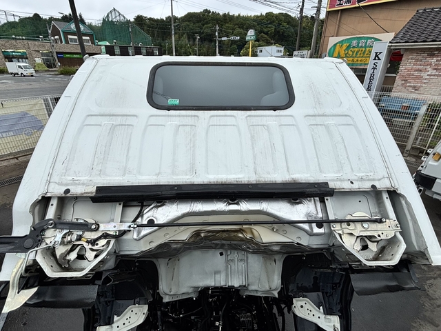 いすゞ エルフ 小型 平ボディ 2RG-NHR88A(107803) 35枚目