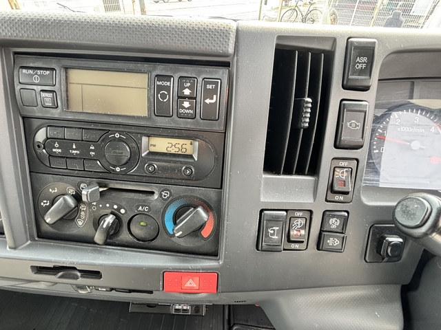 いすゞ エルフ 小型 冷蔵冷凍バン TPG-NPR85AN(107840) 67枚目