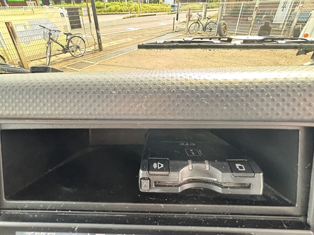 いすゞ エルフ 小型 冷蔵冷凍バン TPG-NPR85AN(107840) 70枚目