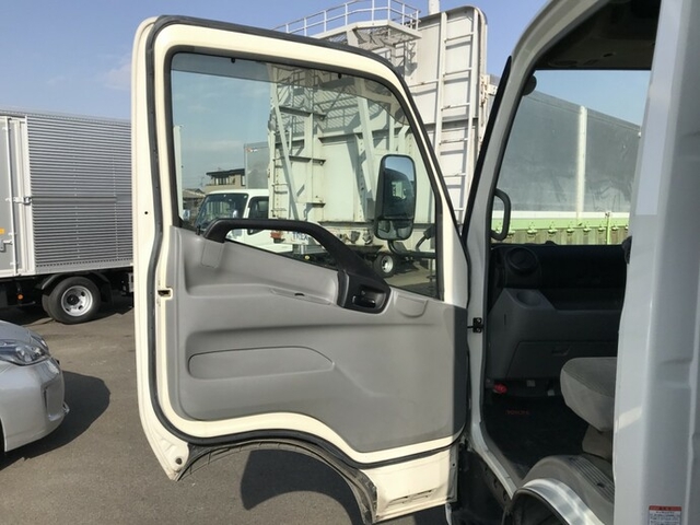 日野 デュトロ 小型 ウィング SKG-XZU710M(8439) 16枚目