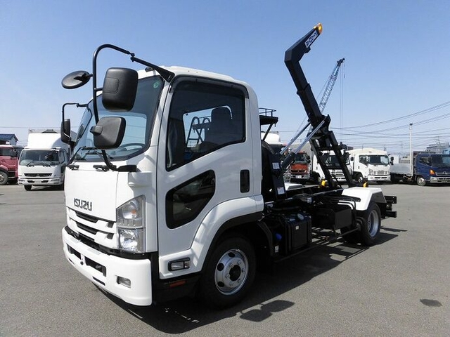 いすゞ フォワード 中型 コンテナ専用車 2PG-FRR90S2(9366) 5枚目