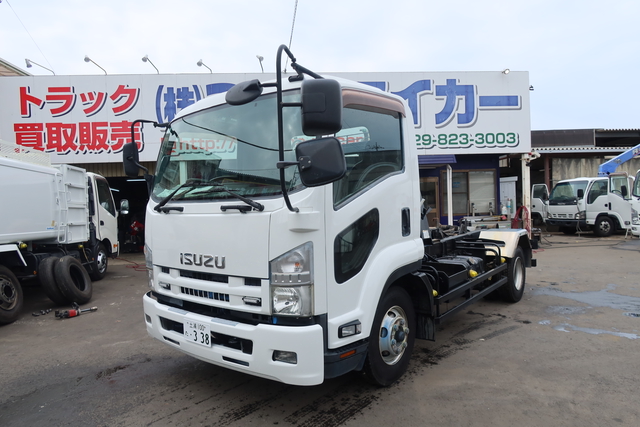 いすゞ フォワード 中型 特装車・その他 TKG-FRR90S2(108040) 3枚目