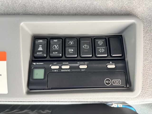 いすゞ ギガ 大型 平ボディ QKG-CYJ77A(108044) 81枚目