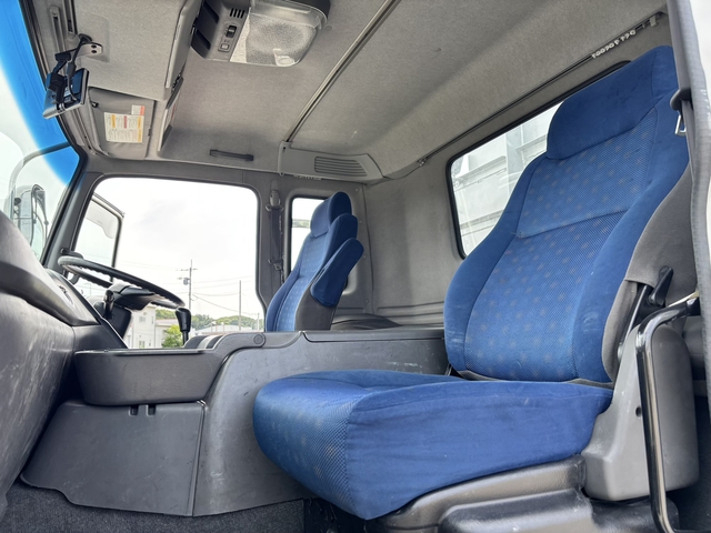 いすゞ ギガ 大型 平ボディ QKG-CYJ77A(108044) 87枚目