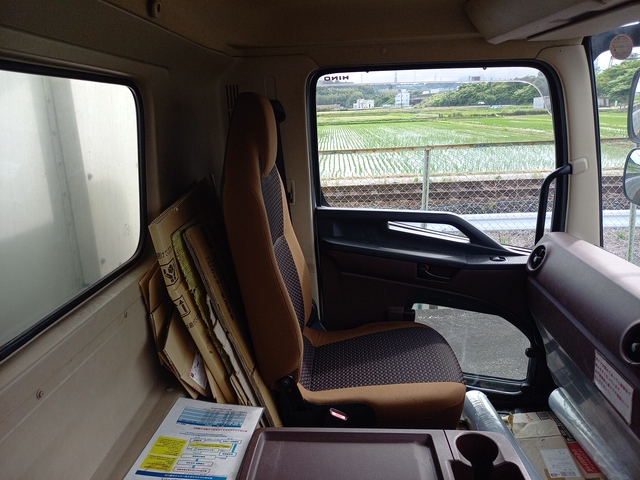 日野 レンジャー 中型 冷蔵冷凍バン 2KG-FC2ABG(108100) 40枚目