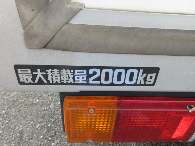 トヨタ ダイナ 小型 バン 2RG-XZC605(111647) 48枚目