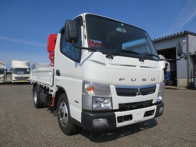 三菱ふそう キャンター 小型 平ボディ（クレーン付） TPG-FBA50(8877) 1枚目