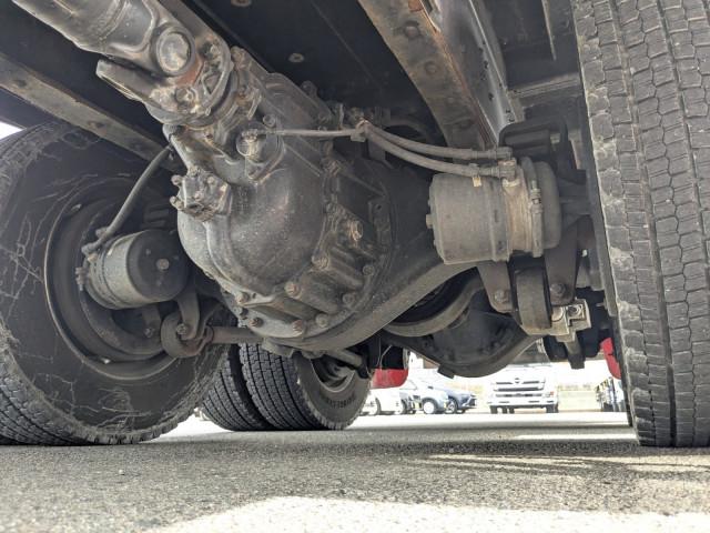 UDトラックス（日産） クオン 大型 Translation missing: ja.item.body_keijou_enum.body_keijou_carrier_other QKG-CW5ZL(109821) 11枚目