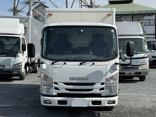 いすゞ エルフ 小型 バン TRG-NLR85N(100223) 2枚目