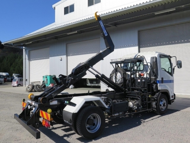 いすゞ フォワード 中型 コンテナ専用車 2RG-FRR90S2(8216) 14枚目