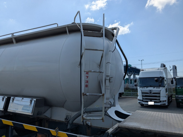 Nissan UD quon Large Bulk truck QKG-CD5ZL(109823) 30枚目