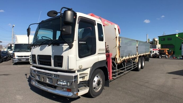いすゞ ギガ 大型 平ボディ（クレーン付） PKG-CYY77V8(36725) 3枚目