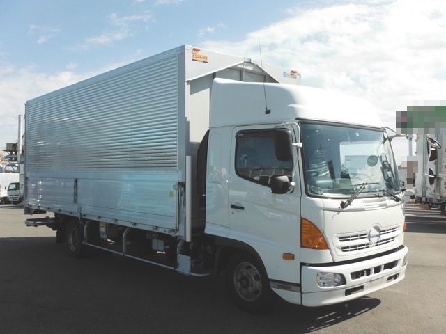 日野 レンジャー 中型 ウィング TPG-FD7JLAA(8575) 2枚目
