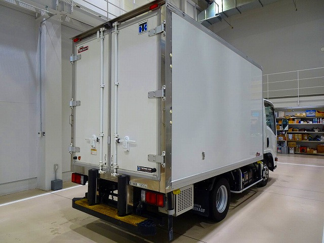 いすゞ エルフ 小型 冷蔵冷凍バン 2RG-NLR88AN(111641) 3枚目