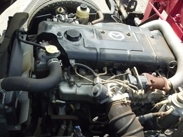 マツダ タイタン 小型 平ボディ（クレーン付） KK-WH68G(25005) 7枚目
