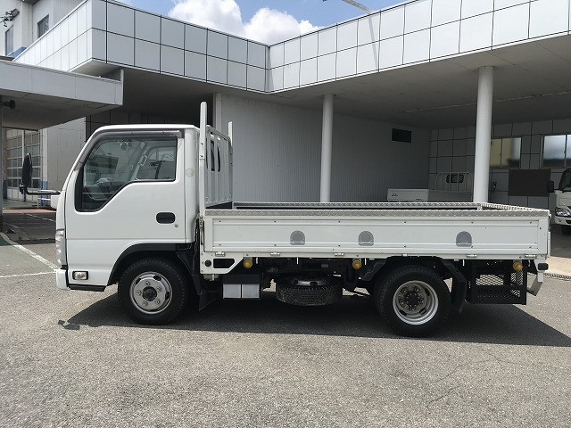 いすゞ エルフ 小型 平ボディ 2RG-NJR88A(109356) 7枚目