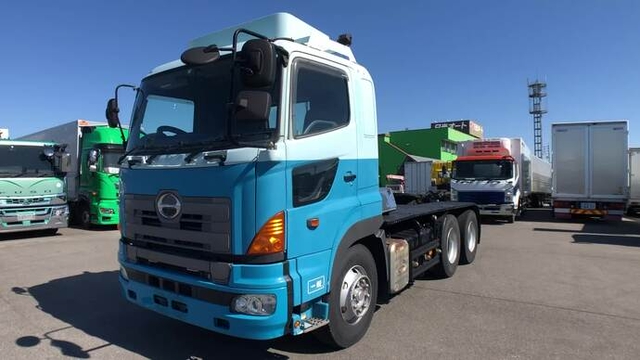 日野 プロフィア 大型 トラクタ BDG-SS1EKXA(41237) 1枚目