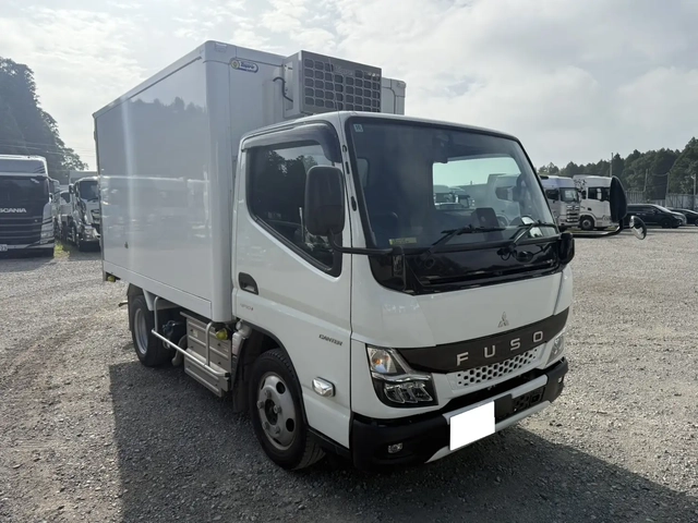 三菱ふそう キャンター 小型 冷蔵冷凍バン 2RG-FDA50(108642) 3枚目