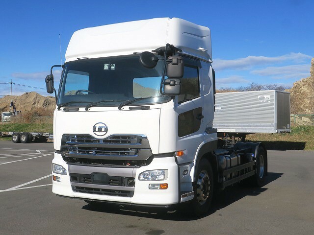 UDトラックス（日産） クオン 大型 トラクタ QPG-GK5XAE(27510) 2枚目