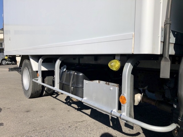いすゞ エルフ 小型 冷蔵冷凍バン TPG-NPR85AN(55803) 31枚目