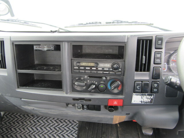 いすゞ エルフ 小型 平ボディ TKG-NLR85AR(11520) 27枚目