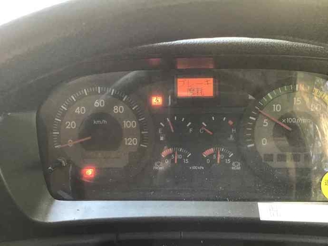 日野 プロフィア 大型 バン ADG-FW1EXYG(2400) 17枚目