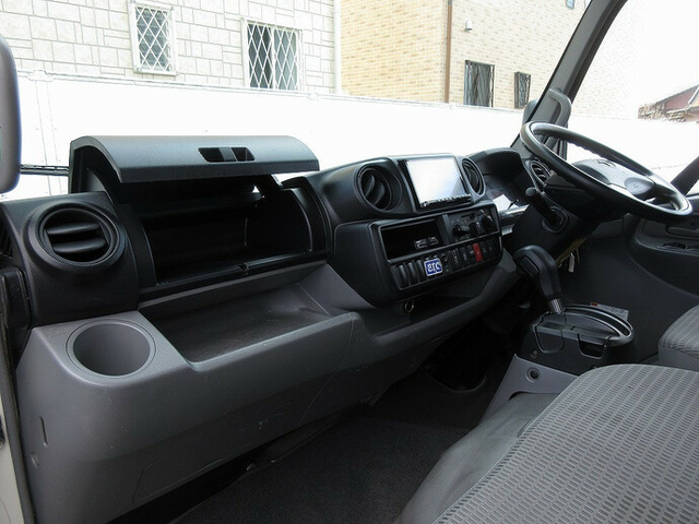 トヨタ ダイナ 小型 バン TKG-XZC605(9235) 43枚目