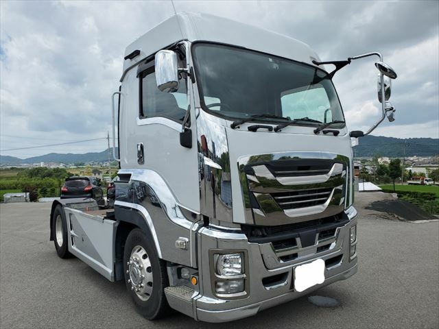 いすゞ ギガ 大型 トラクタ QKG-EXD52BE(11874) 1枚目
