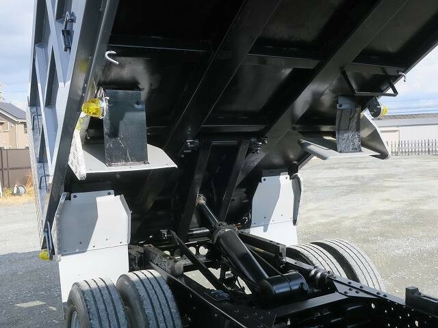 いすゞ エルフ 小型 深ダンプ（土砂禁） BKG-NKR85AN(38876) 9枚目