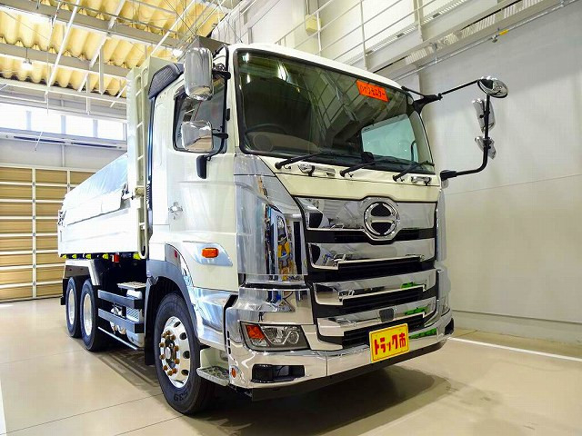 日野 プロフィア 大型 土砂ダンプ 2DG-FS1EGA(112543) 2枚目