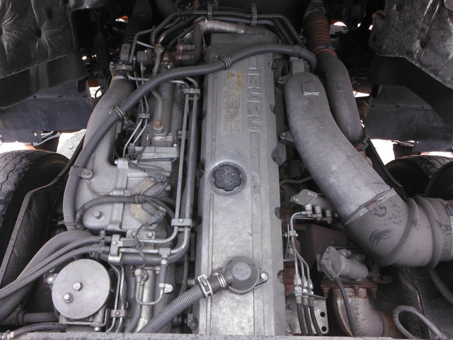 いすゞ ギガ 大型 トラクタ PJ-EXD52D6(1877) 14枚目
