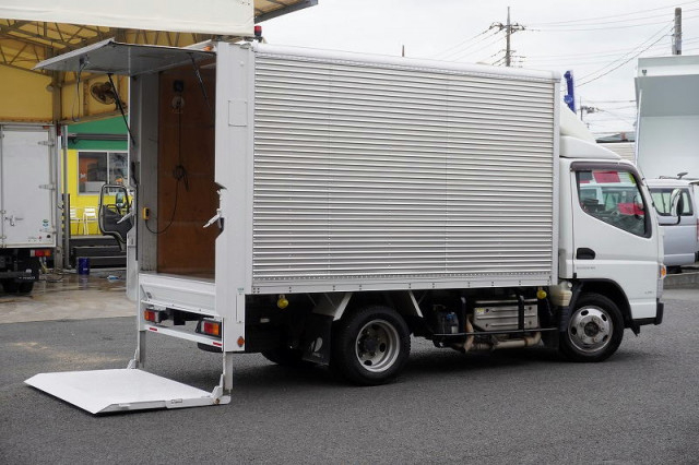三菱ふそう キャンター 小型 バン TPG-FDA50(110768) 9枚目