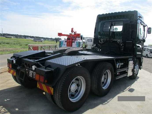 いすゞ ギガ 大型 トラクタ QDG-EXZ52BJ(37797) 4枚目