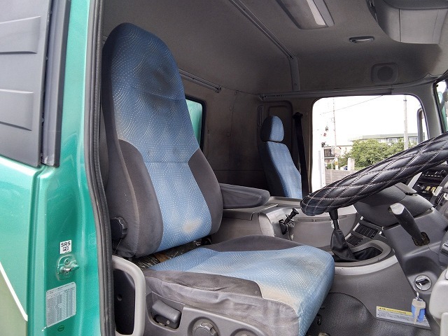 UDトラックス（日産） クオン 大型 土砂ダンプ ADG-CW4XL(11688) 29枚目