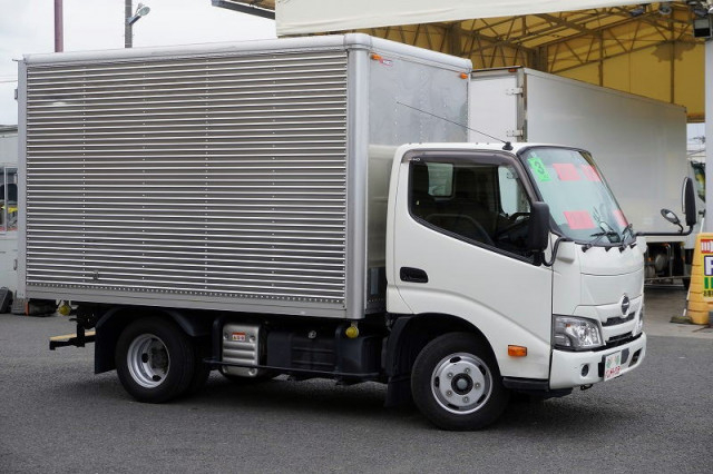 日野 デュトロ 小型 バン 2RG-XZC605M(109686) 6枚目
