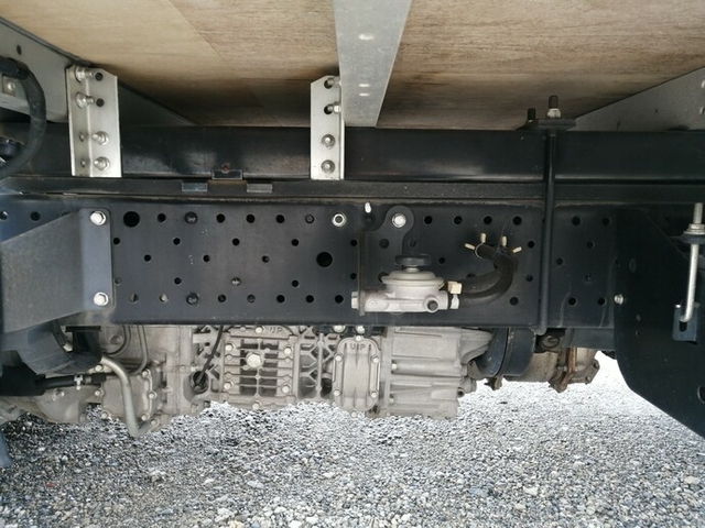 いすゞ エルフ 小型 バン TKG-NLR85AN(5355) 19枚目
