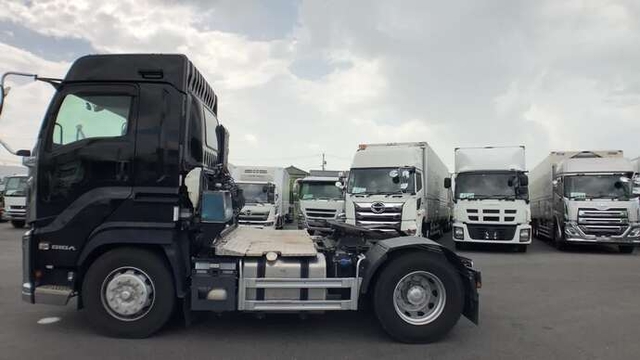Isuzu giga Large Tractor 2PG-EXD52CD(34676) 8枚目