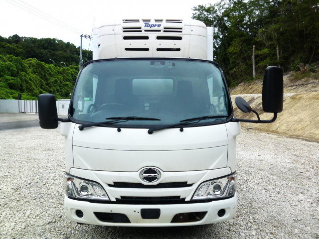 日野 デュトロ 小型 冷蔵冷凍バン 2RG-XZC605M(112300) 2枚目