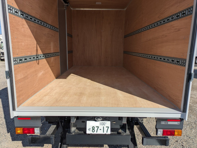 三菱ふそう キャンター 小型 バン 2RG-FEB80(113904) 10枚目