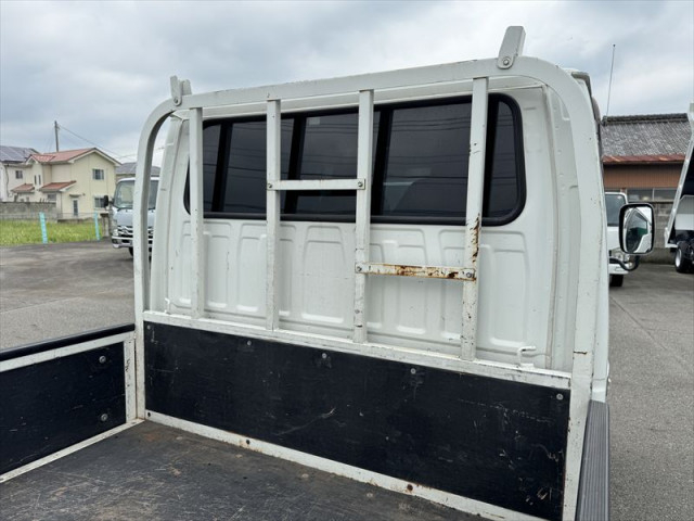 いすゞ エルフ 小型 Wキャブ TRG-NHR85A(111751) 10枚目