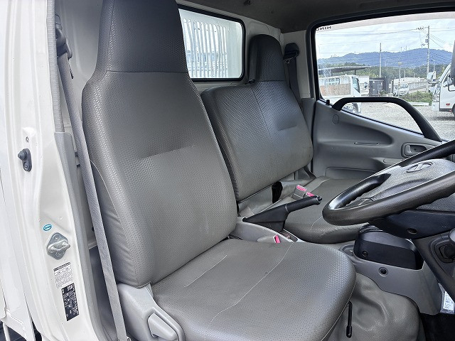 日野 デュトロ 小型 土砂ダンプ TKG-XZU610T(111974) 32枚目