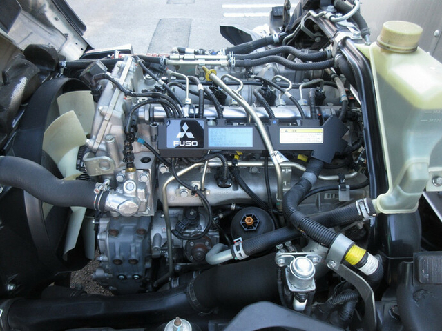 三菱ふそう キャンター 小型 バン TKG-FEA50(7992) 19枚目