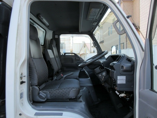 いすゞ エルフ 小型 幌車（ウィング式） PA-NPR81N(7704) 29枚目