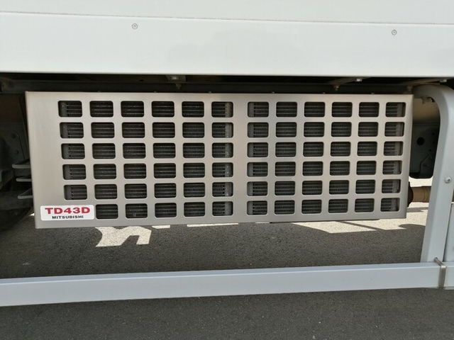 日野 レンジャー 中型 冷蔵冷凍バン BDG-FD7JKWA(5491) 36枚目