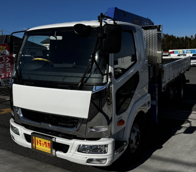 三菱ふそう ファイター 中型 平ボディ（クレーン付） 2KG-FK61F(85777) 3枚目