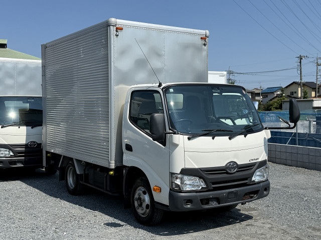 トヨタ ダイナ 小型 バン TPG-XZU605(109697) 26枚目