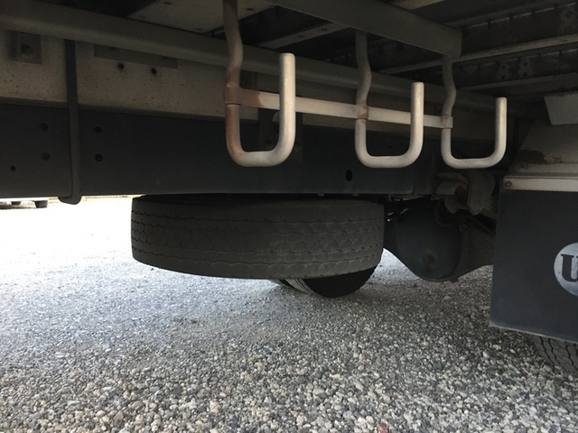 UDトラックス（日産） コンドル 中型 ウィング PB-MK36A(2935) 13枚目