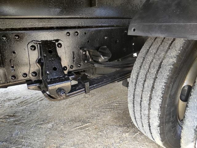 いすゞ エルフ 小型 バン SKG-NPR85AN(8813) 22枚目